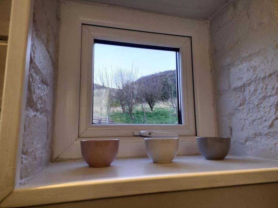 Villa The Scullery - A Quirky Annex With Wood Fire Huddersfield Exterior foto