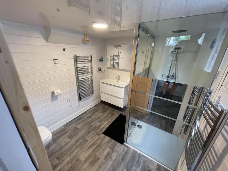 Villa The Scullery - A Quirky Annex With Wood Fire Huddersfield Exterior foto